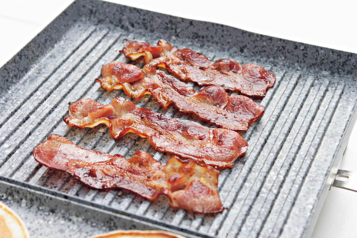 Bacon on Atgrills indoor electric grill pan