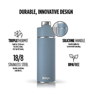 Ninja DW2401BL Thirsti 24-Unzen-Reisewasserflasche, für kohlensäurehaltige, prickelnde Getränke, die länger kälter und sprudelnder sind, Edelstahl, auslaufsicher, stundenlang heiß, spülmaschinenfest, metallisolierter Becher, blau